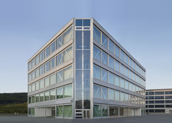 Construcción de acero galvanizado / pintado Edificio residencial personalizado