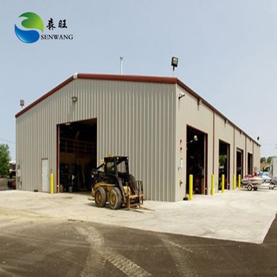 Optimales de almacenamiento Estructura de acero seco Construcción de almacenes de acero de color Placa de acero / panel de sándwich Revestimiento del techo