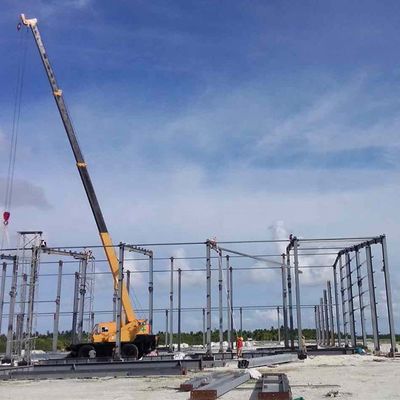 Estructura de acero ligero para la instalación y accesorios personalizados