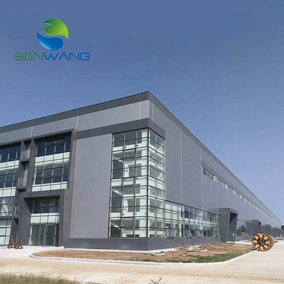 Almacén de estructura de acero con CZ Purlin y paneles de sandwich para techos