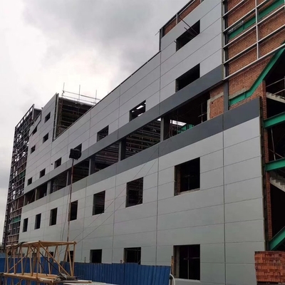 Almacén de estructura de acero con revestimiento antioxidante y certificación ISO 9001