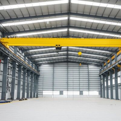 Almacén de estructura de acero, instalación de almacenamiento metálico con capacidad de grúa de 5 toneladas, 2 unidades, que ofrece soluciones de almacenamiento y operaciones de grúa