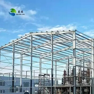 Almacén con estructura de acero y cimientos de hormigón con ventana de marco de PVC o aleación de aluminio para instalación rápida