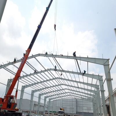 Edificio estructural de acero con ventana de aleación de aluminio, hasta 30 m de altura y resistencia a la carga del viento para una estabilidad a largo plazo