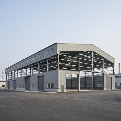 Almacén de acero prefabricado de construcción rápida con gran luz libre y diseño energéticamente eficiente