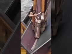 Visualización de detalles de soldadura de estructura de acero.